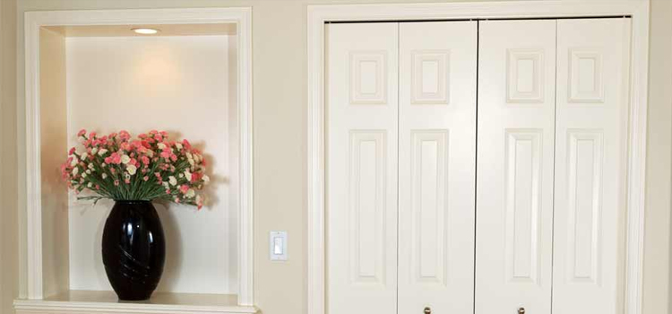 residential closet door repair in Desert Hot Springs
